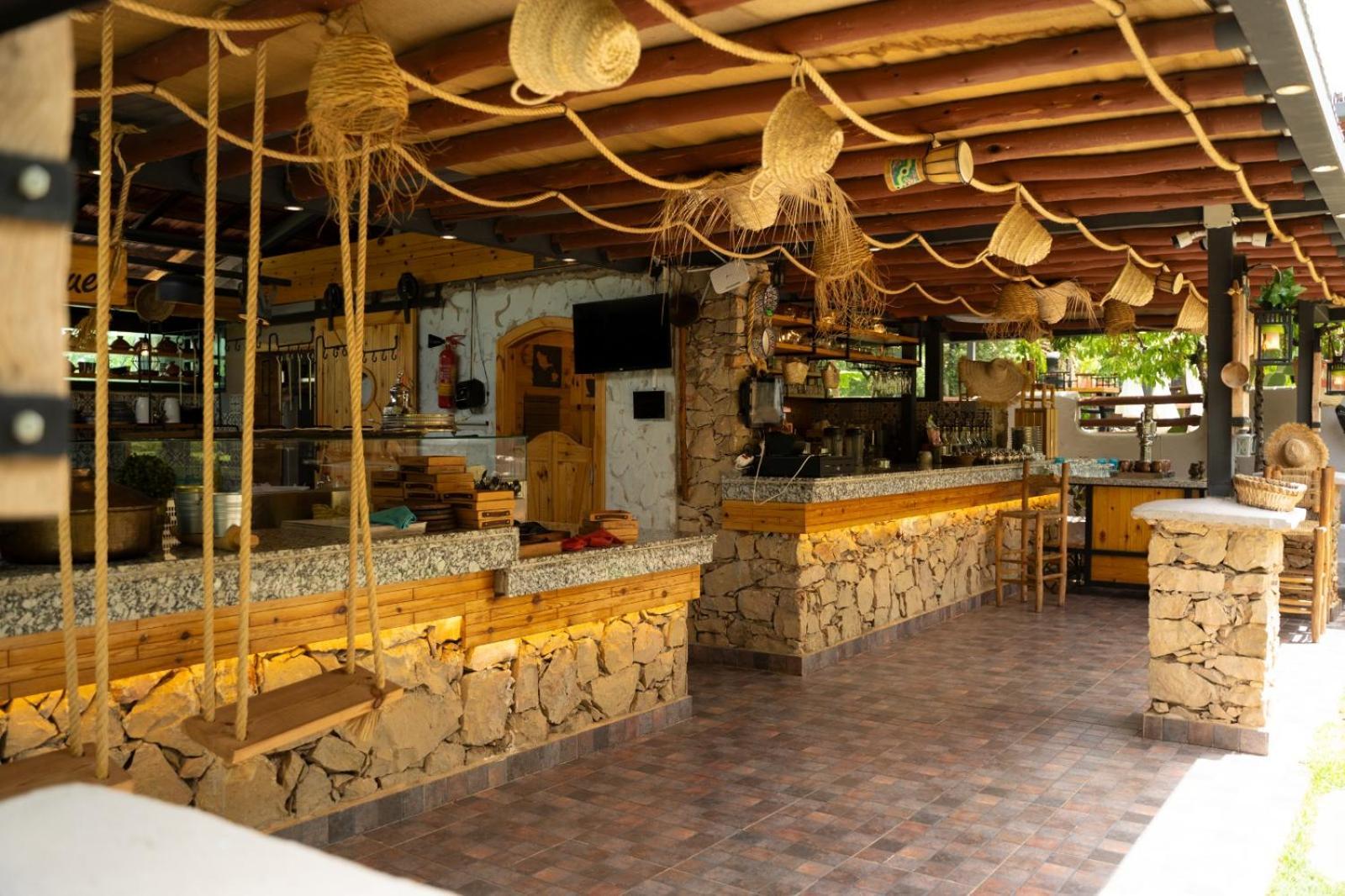 Riad Bella Montana Aïn Cheggag Dış mekan fotoğraf